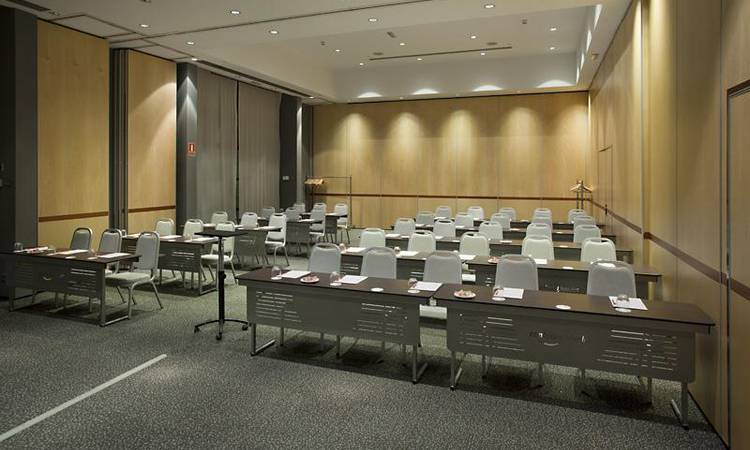 Salon Consejo 2 Hotel ILUNION Pío XII Madrid Salon Consejo 2 Hotel ILUNION Pío XII Madrid